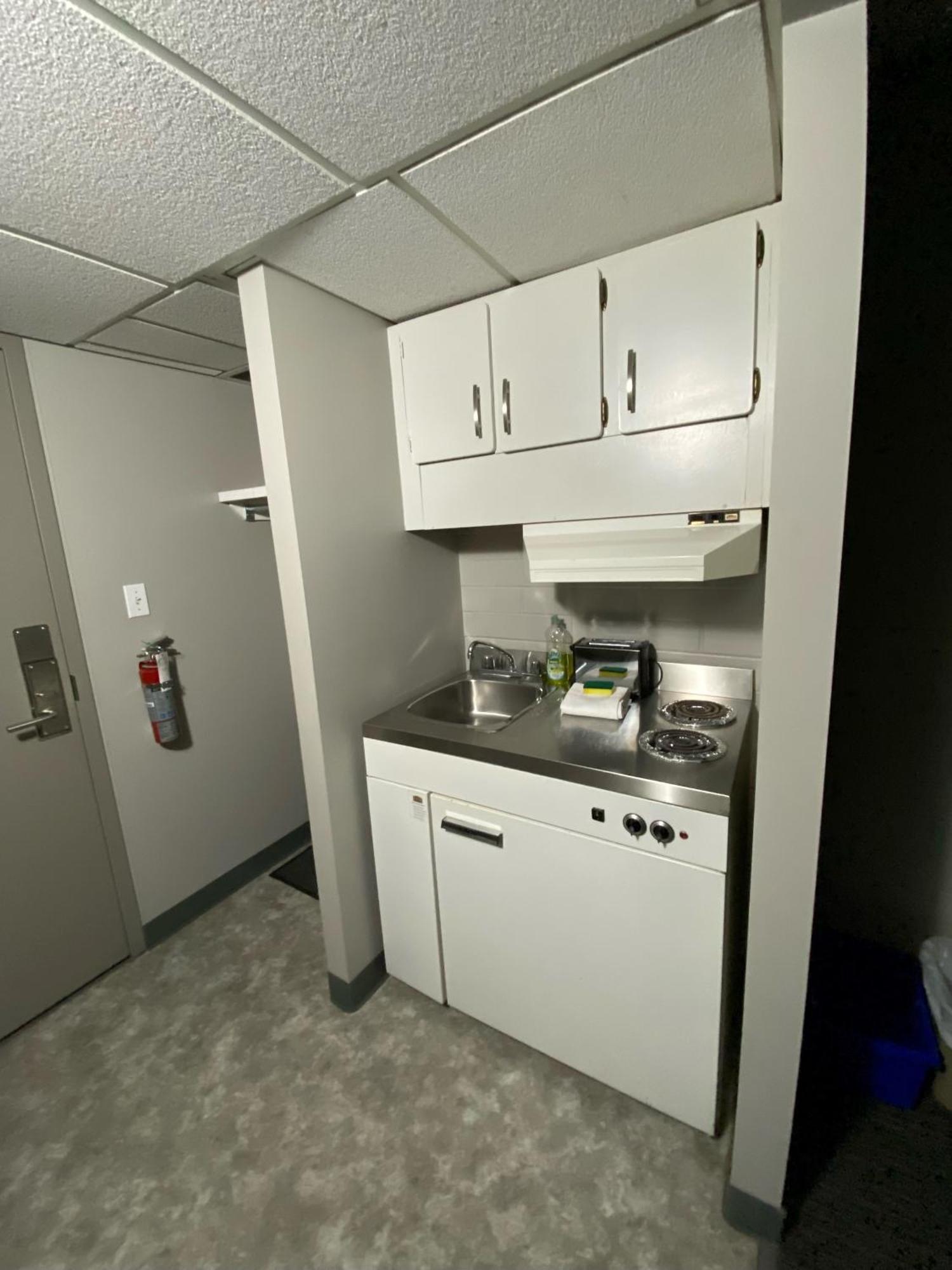 Travelodge By Wyndham Grande Prairie Buitenkant foto