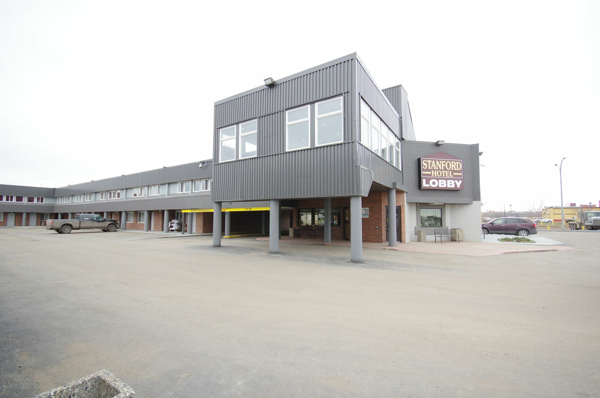Travelodge By Wyndham Grande Prairie Buitenkant foto